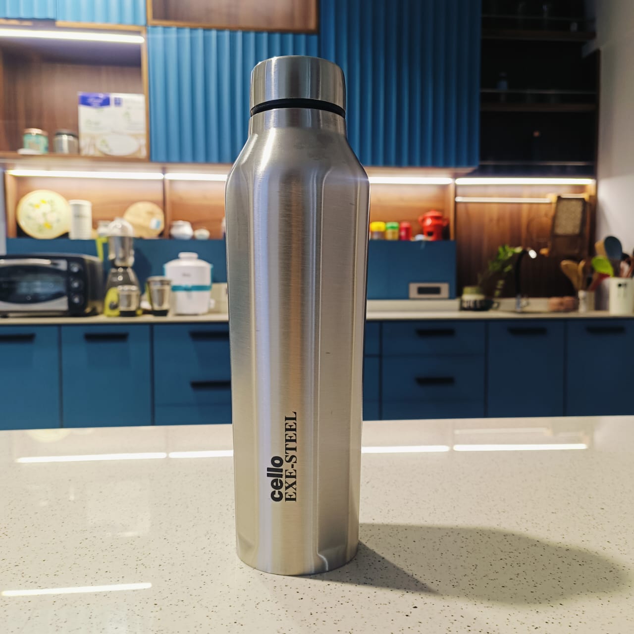 Cello Vertex Stainless Steel Leak-Proof Water Bottle – Stylish, Odorless & Food-Grade Hydration Solution for Cold Drinks| Sleek | Stylish | 100% Stainless steel | 1000 ML