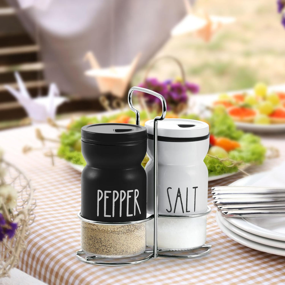 マッキー社ヨット柄　シェーカ（ソルト＆ペッパー）とドリップキャニスター２個セット Treo Zesty Salt N Pepper Jar Set with Stand | Black & White