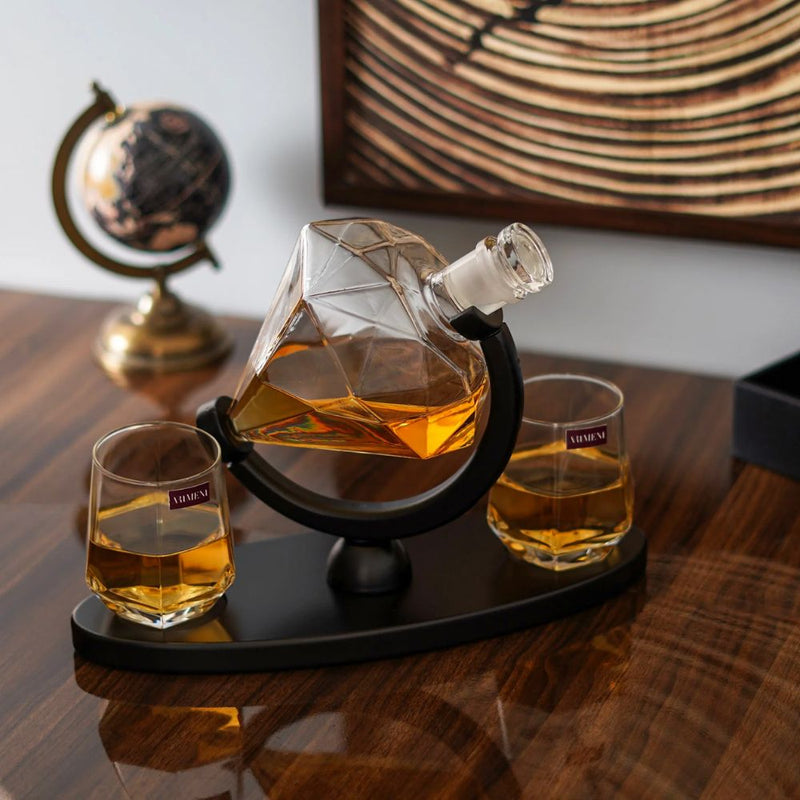 The Artment Diamond Elegant Whisky Decanter Set - 2
