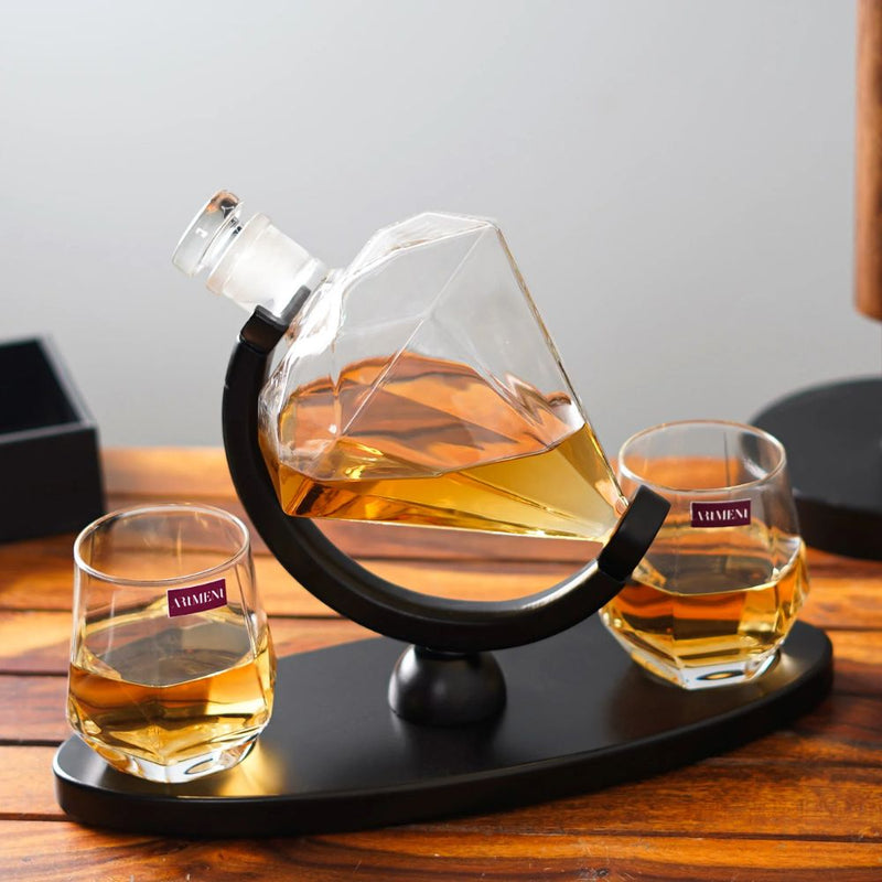 The Artment Diamond Elegant Whisky Decanter Set - 4