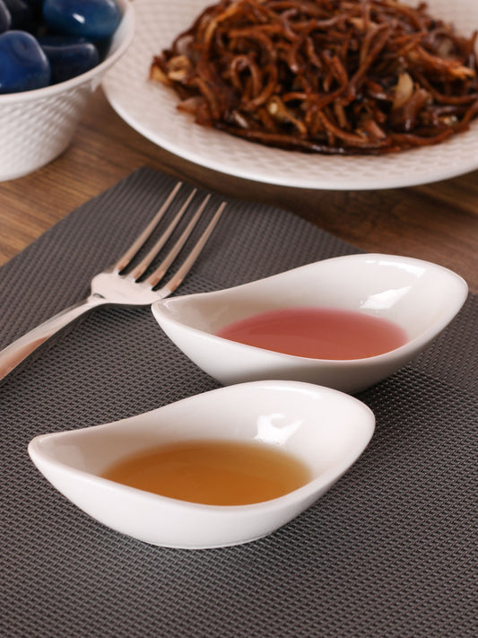 क्ले क्राफ्ट बोटच्या आकाराचा मसाला/डिपिंग बाऊल्सचा सेट प्रत्येकी 4 - 50 मिली 