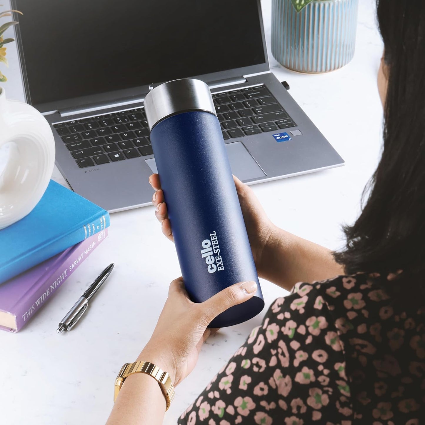 CELLO H2O Stainless Steel Water Bottle | Leak proof & break-proof | Lid is sealed by a silicone ring | 1 Litre