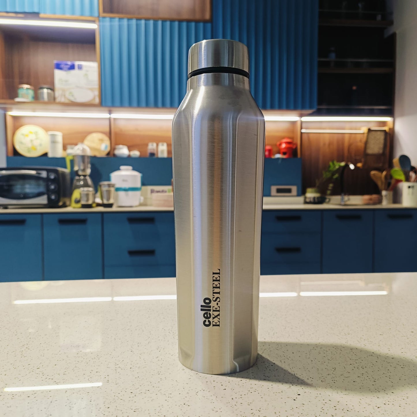 Cello Vertex  Stainless Steel Leak-Proof Water Bottle – Stylish, Odorless & Food-Grade Hydration Solution for Cold Drinks| Sleek | Stylish | 100% Stainless steel | 1000 ML