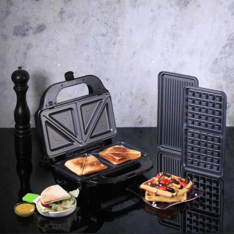 Wonderchef Prato 830 Watts 3 in 1 Interchangeable Plates Sandwich Maker - 1