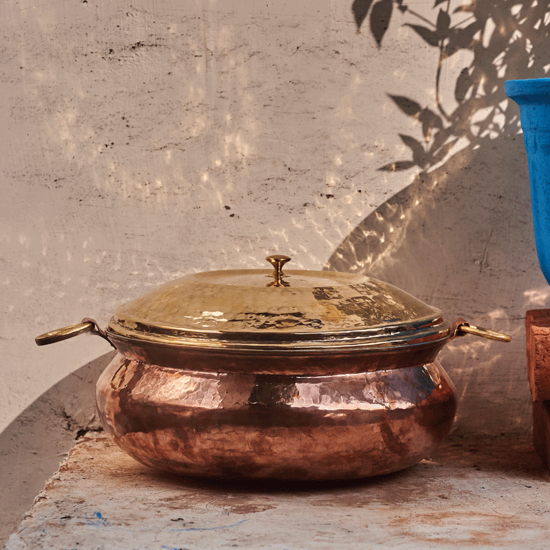 P-Tal Copper Hammered Lagan with Lid - 1